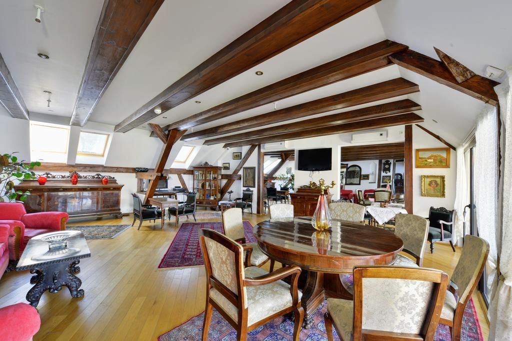 Kronhaus Braşov Extérieur photo