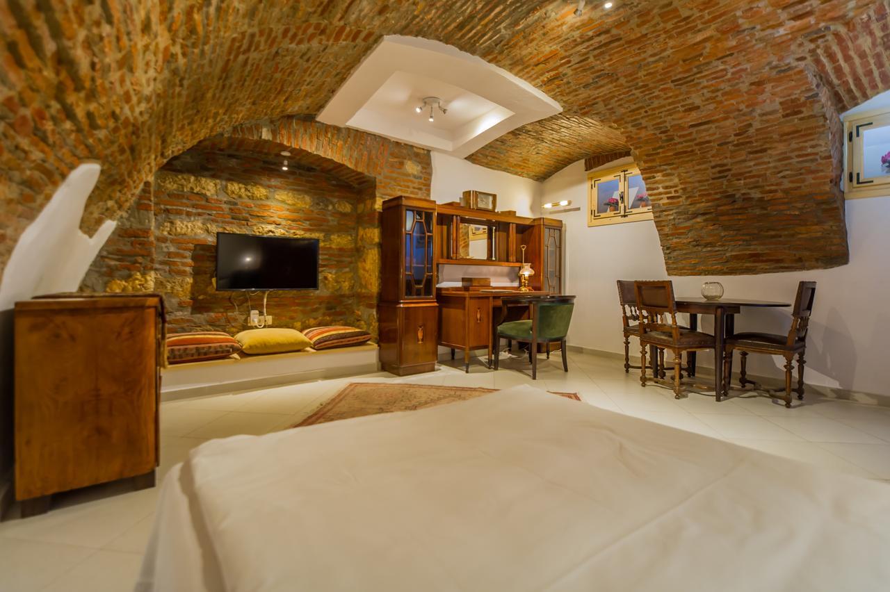 Kronhaus Braşov Extérieur photo