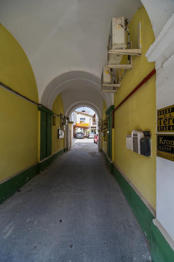 Kronhaus Braşov Extérieur photo