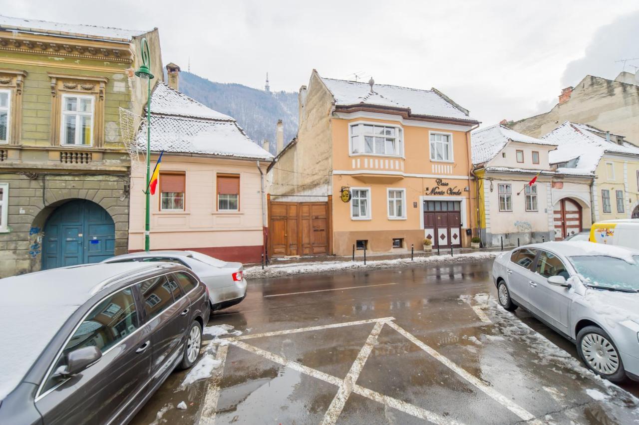 Kronhaus Braşov Extérieur photo
